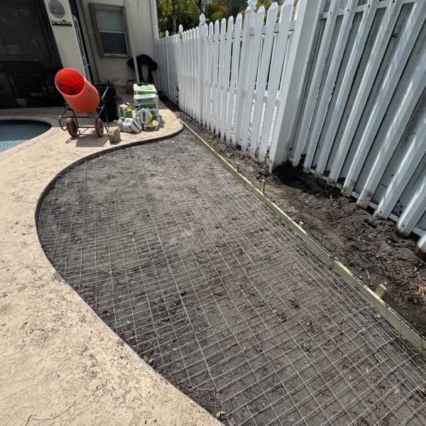 concrete-patio-installation-01